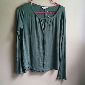 green flowy long sleeve shirt